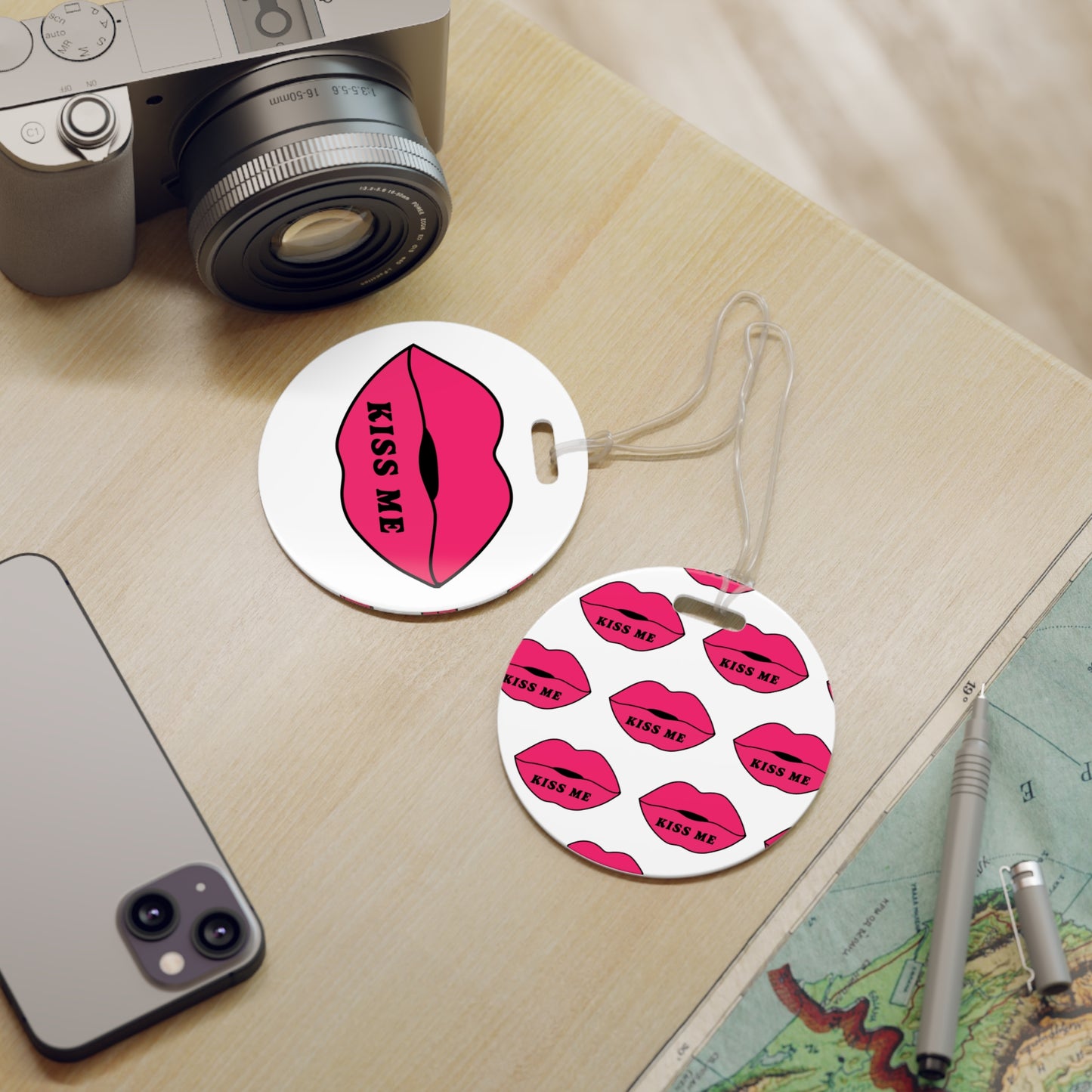 Kiss me Luggage Tags